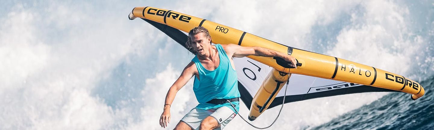 Descubre por qué Icaraizinho de Amontada es el destino de kitesurf más deseado del nordeste de Brasil y cómo Club de Mar garantiza que llegues ligero y salgas directo al mar con equipo CORE.